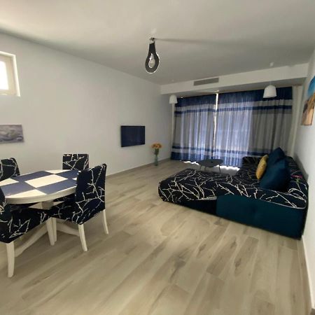 Marina Surf Hotell Năvodari Exteriör bild