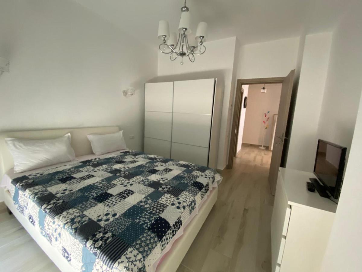 Marina Surf Hotell Năvodari Exteriör bild