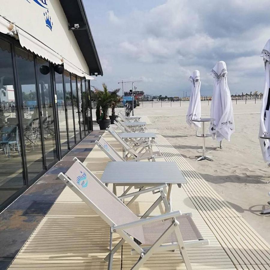 Marina Surf Hotell Năvodari Exteriör bild